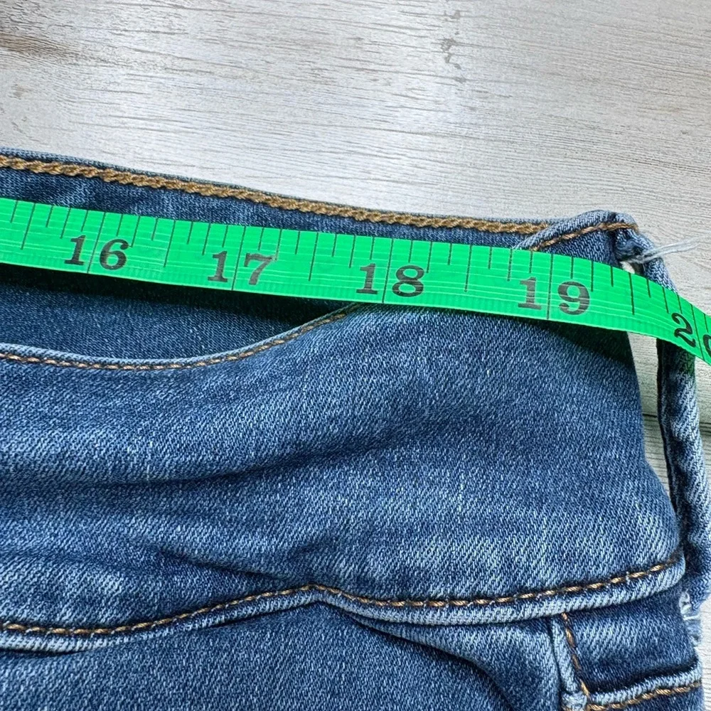 Torrid Womens Jeans Size 22R Jeggings Med Wash Blue Super Soft High Rise Stretch - Picture 14 of 15